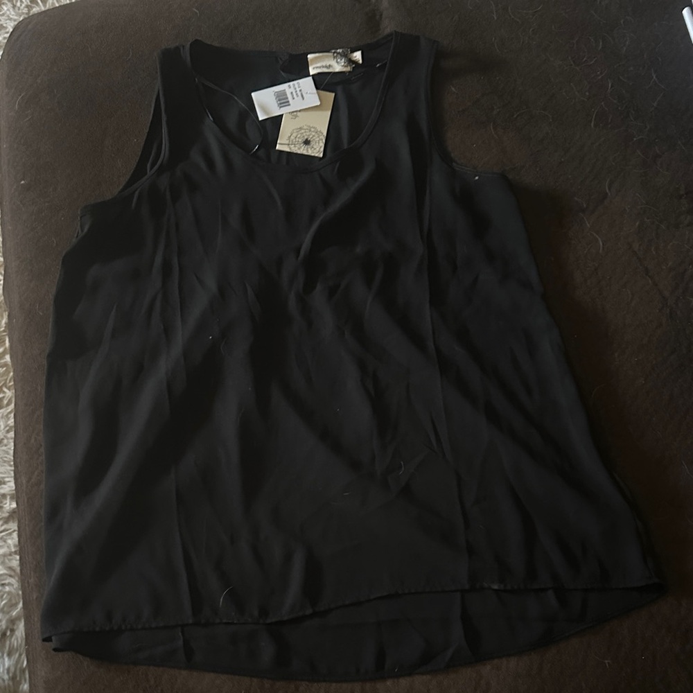 Everleigh Black Sleeveless Tank Top